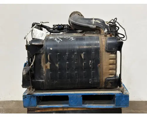 FREIGHTLINER CASCADIA DPF (Diesel Particulate Filter)