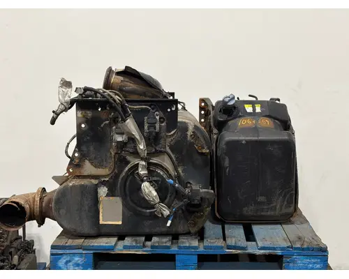 FREIGHTLINER CASCADIA DPF (Diesel Particulate Filter)