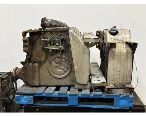 FREIGHTLINER CASCADIA DPF (Diesel Particulate Filter)