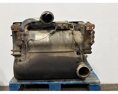 FREIGHTLINER CASCADIA DPF (Diesel Particulate Filter)