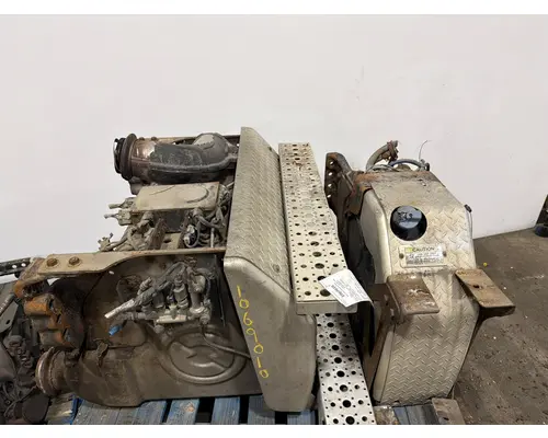 FREIGHTLINER CASCADIA DPF (Diesel Particulate Filter)