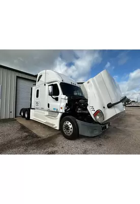 FREIGHTLINER CASCADIA DPF (Diesel Particulate Filter)