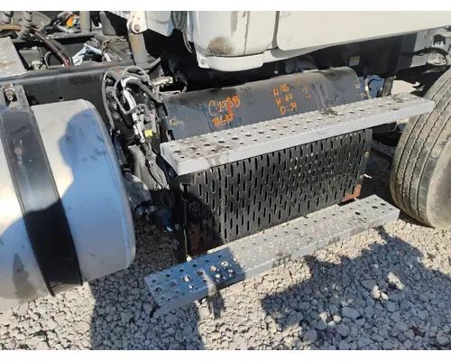 FREIGHTLINER CASCADIA DPF (Diesel Particulate Filter)