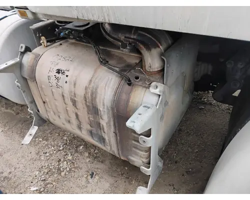 FREIGHTLINER CASCADIA DPF (Diesel Particulate Filter)