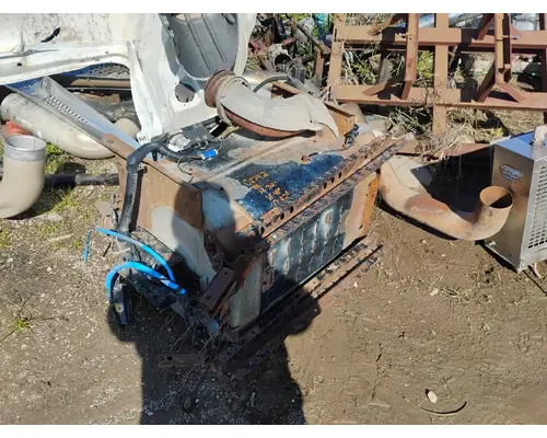 FREIGHTLINER CASCADIA DPF (Diesel Particulate Filter)