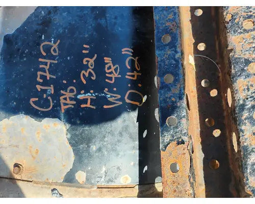 FREIGHTLINER CASCADIA DPF (Diesel Particulate Filter)