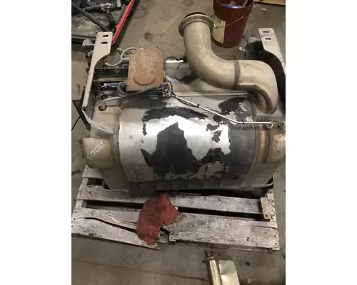 FREIGHTLINER CASCADIA DPF AFTER TREATMENT