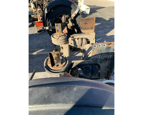 FREIGHTLINER CASCADIA DROP AXLE