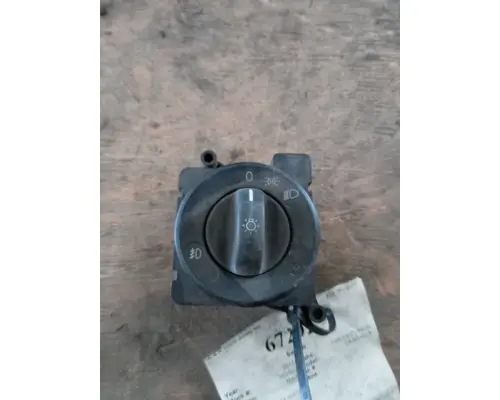 FREIGHTLINER CASCADIA Dash  Console Switch