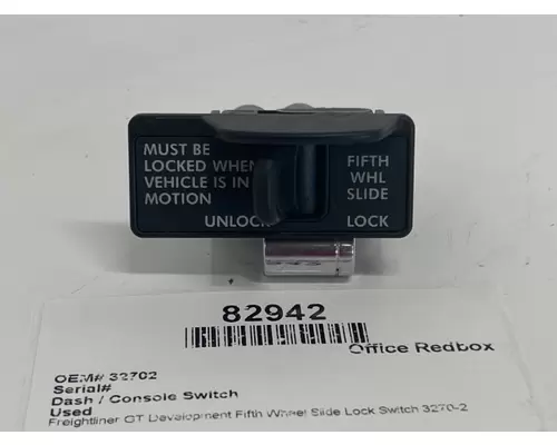 FREIGHTLINER CASCADIA Dash  Console Switch