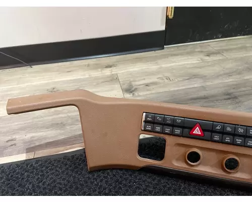 FREIGHTLINER CASCADIA Dash Assembly