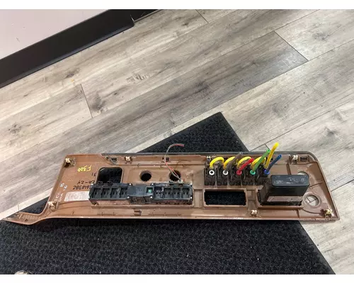 FREIGHTLINER CASCADIA Dash Assembly