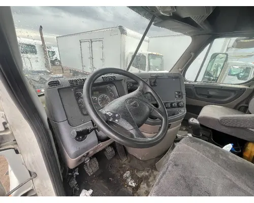 FREIGHTLINER CASCADIA Dash Assembly