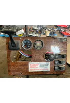 FREIGHTLINER CASCADIA Dash Panel