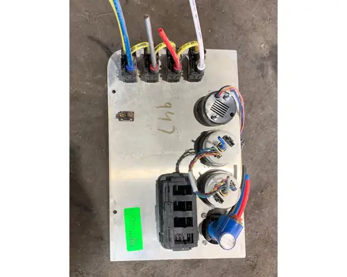 FREIGHTLINER CASCADIA Dash Panel