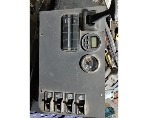 FREIGHTLINER CASCADIA Dash Panel