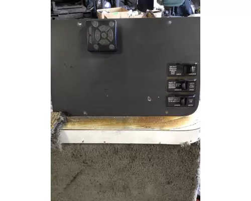 FREIGHTLINER CASCADIA Dash Panel