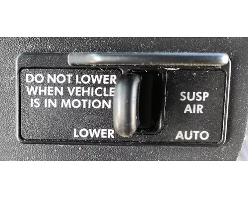 FREIGHTLINER CASCADIA DashConsole Switch