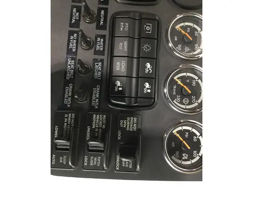 FREIGHTLINER CASCADIA DashConsole Switch