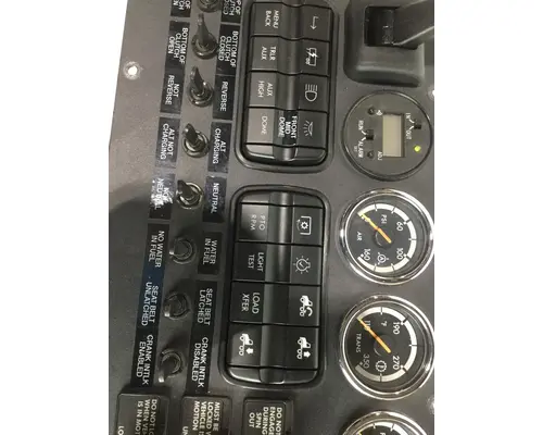 FREIGHTLINER CASCADIA DashConsole Switch