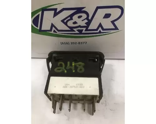 FREIGHTLINER CASCADIA DashConsole Switch