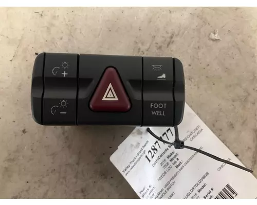 FREIGHTLINER CASCADIA DashConsole Switch