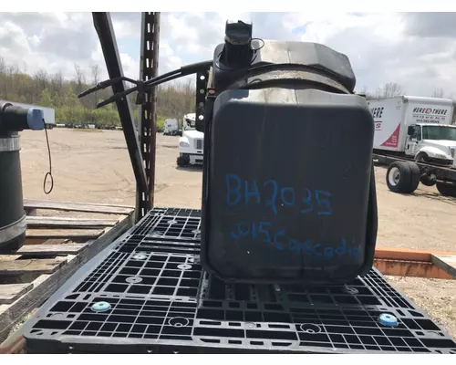 FREIGHTLINER CASCADIA Diesel Exhaust Fluid Tank