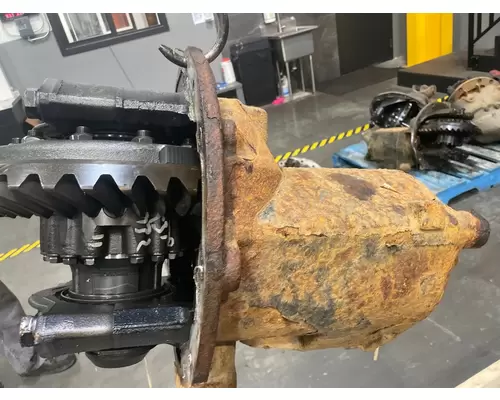 FREIGHTLINER CASCADIA Differential Assembly (Front, Rear)