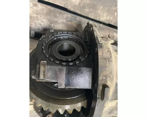 FREIGHTLINER CASCADIA Differential Assembly (Front, Rear)