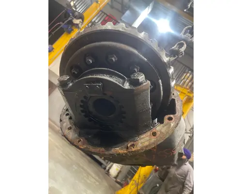 FREIGHTLINER CASCADIA Differential Assembly (Front, Rear)