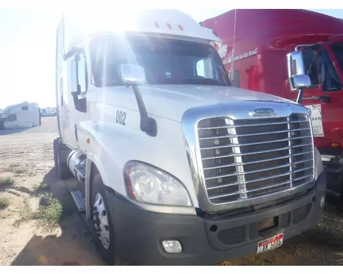 FREIGHTLINER CASCADIA Dismantle Vehicles