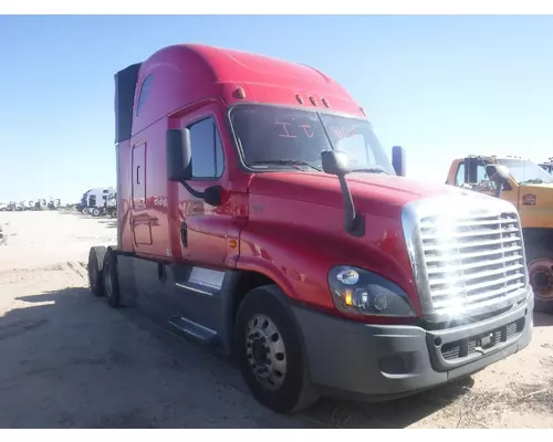 FREIGHTLINER CASCADIA Dismantle Vehicles