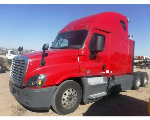 FREIGHTLINER CASCADIA Dismantle Vehicles