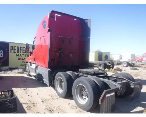 FREIGHTLINER CASCADIA Dismantle Vehicles