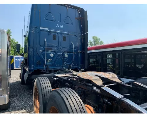 FREIGHTLINER CASCADIA Dismantled Vehicles