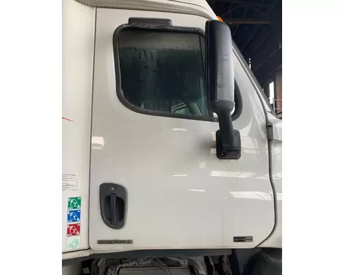 FREIGHTLINER CASCADIA Door Assembly, Front