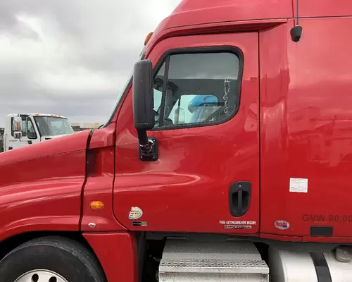 FREIGHTLINER CASCADIA Door Assembly, Front