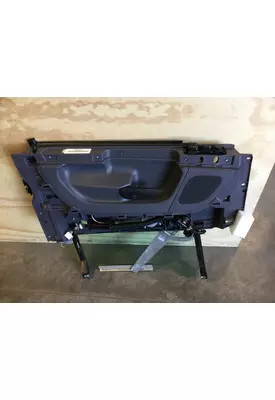 FREIGHTLINER CASCADIA Door Assembly, Front
