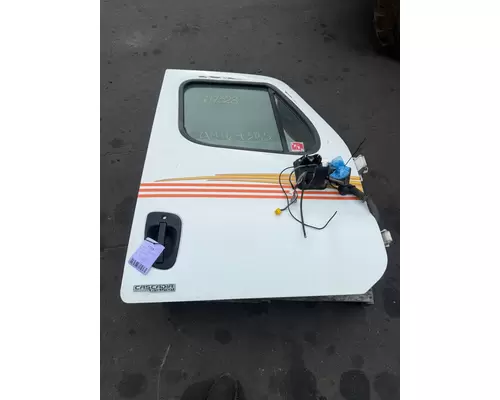FREIGHTLINER CASCADIA Door Assembly, Front