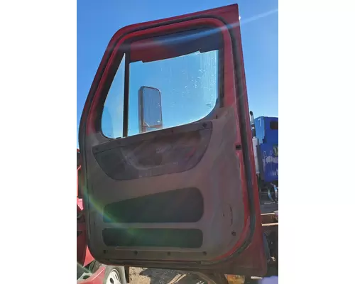 FREIGHTLINER CASCADIA Door Assembly, Front