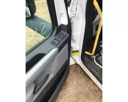 FREIGHTLINER CASCADIA Door Assembly, Front