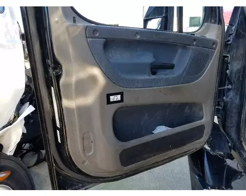 FREIGHTLINER CASCADIA Door Assembly, Front