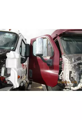 FREIGHTLINER CASCADIA Door Assembly, Front