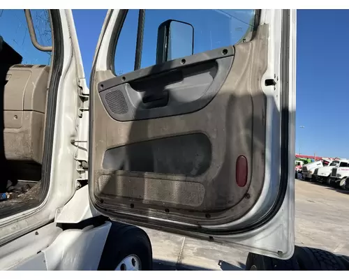 FREIGHTLINER CASCADIA Door Assembly, Front