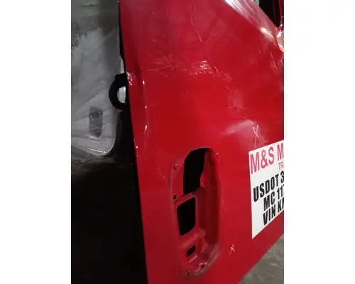 FREIGHTLINER CASCADIA Door Assembly, Front
