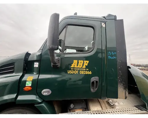 FREIGHTLINER CASCADIA Door Assembly, Front