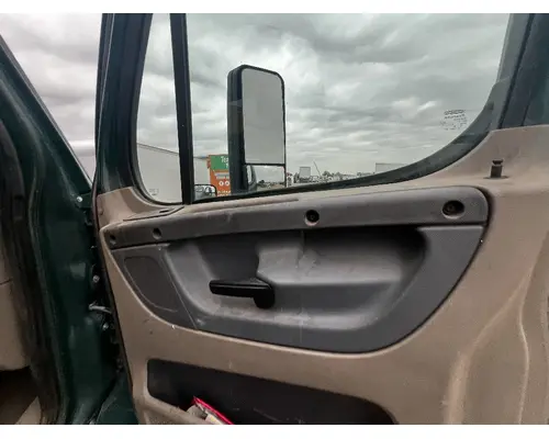 FREIGHTLINER CASCADIA Door Assembly, Front