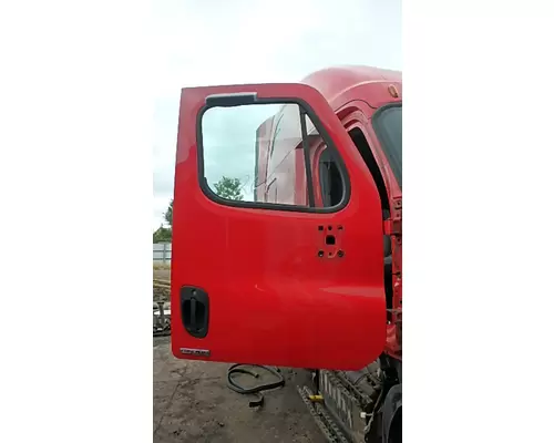 FREIGHTLINER CASCADIA Door Assembly, Front