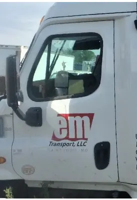FREIGHTLINER CASCADIA Door Assembly, Front