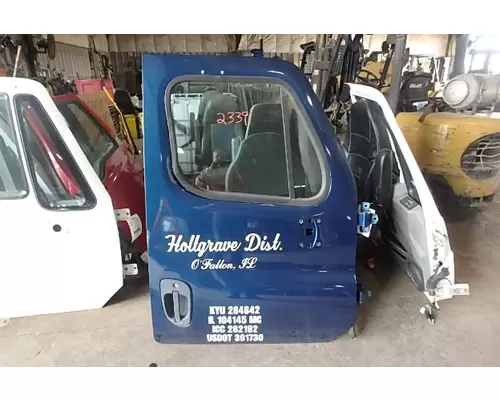 FREIGHTLINER CASCADIA Door Assembly, Front